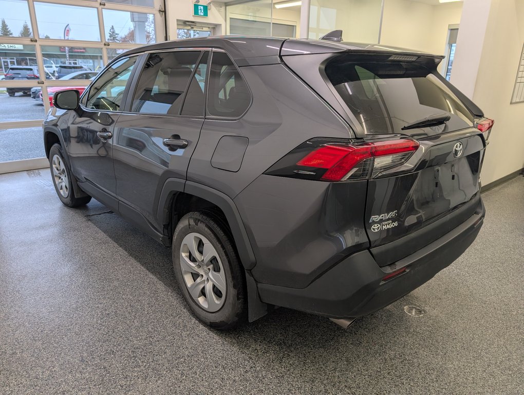 Toyota RAV4 LE AWD, GARANTIE JUSQU EN 2026, 2022 à Magog, Québec - 5 - w1024h768px