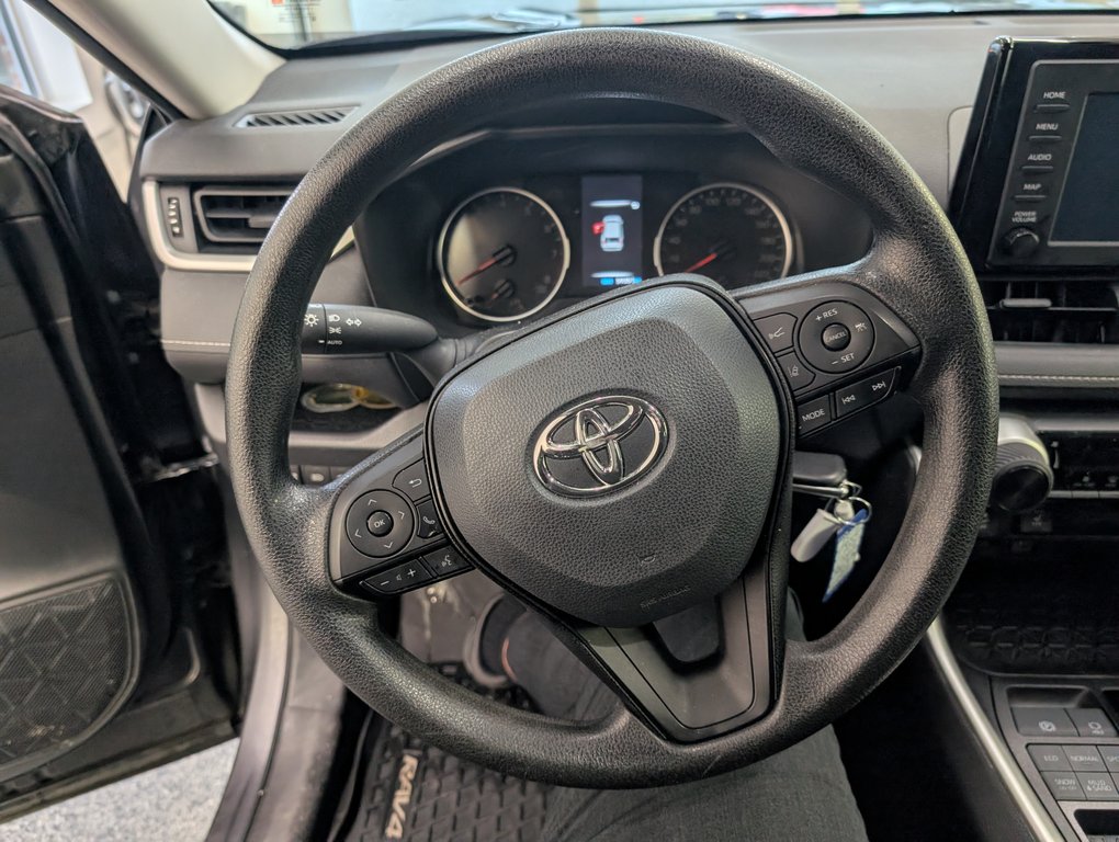 Toyota RAV4 LE AWD, GARANTIE JUSQU EN 2026, 2022 à Magog, Québec - 15 - w1024h768px