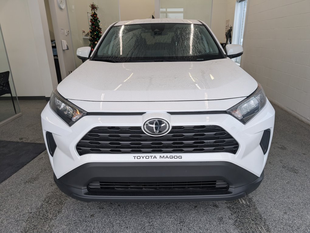 2022 Toyota RAV4 LE AWD, GARANTIE JUSQU EN 2026, in Magog, Quebec - 5 - w1024h768px