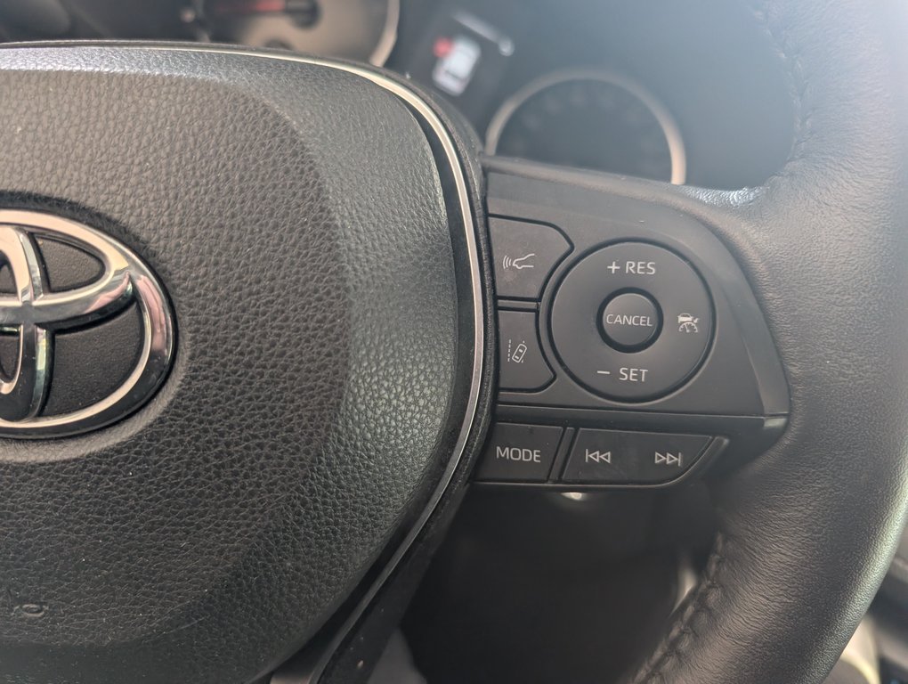 2022 Toyota RAV4 XLE AWD in Magog, Quebec - 18 - w1024h768px