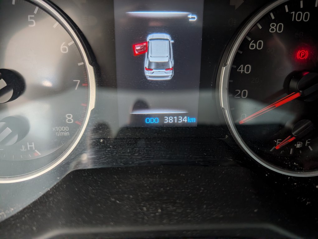 2022 Toyota RAV4 LE AWD in Magog, Quebec - 20 - w1024h768px