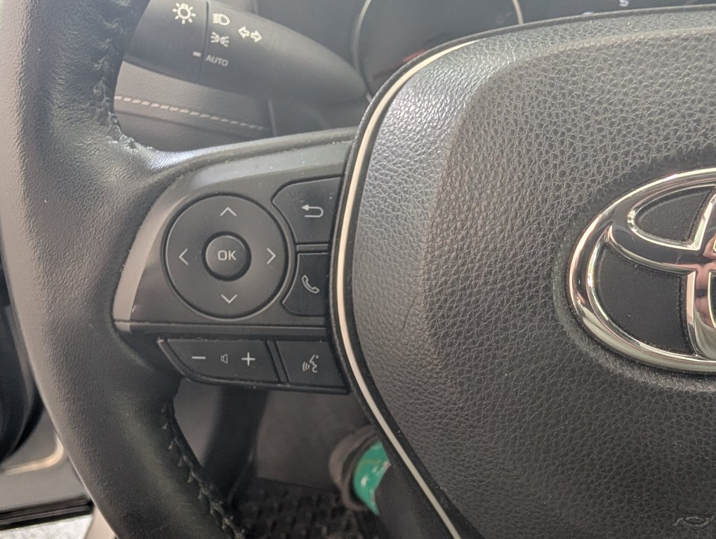 Toyota RAV4 XLE AWD 2022 à Magog, Québec - 18 - w1024h768px