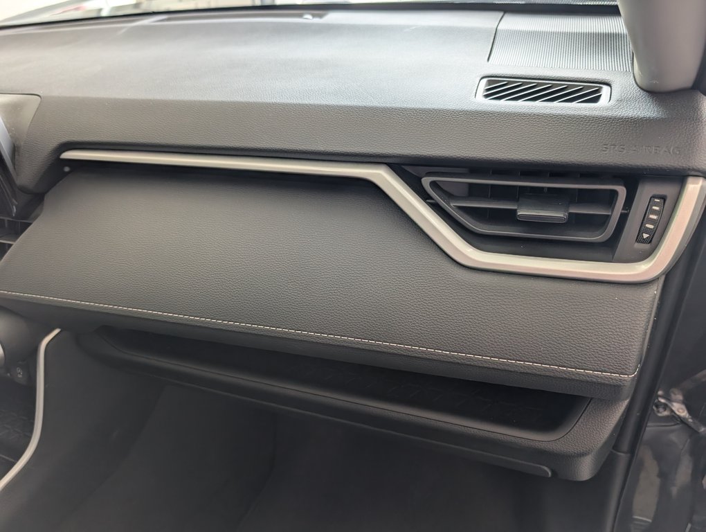 2022 Toyota RAV4 LE AWD, in Magog, Quebec - 9 - w1024h768px