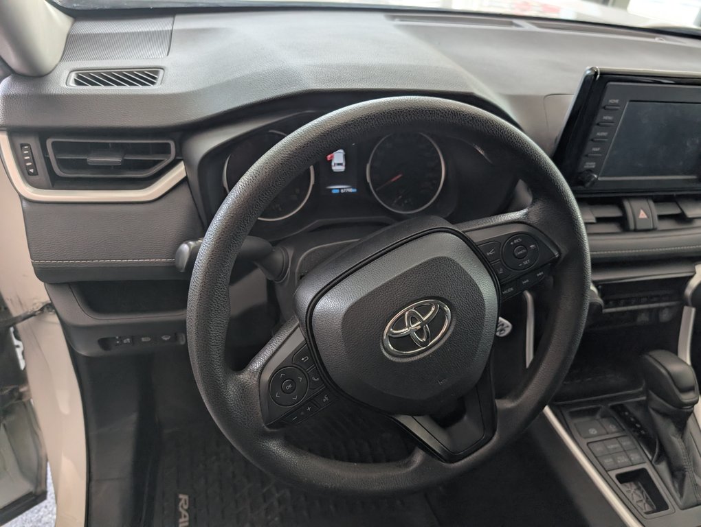 2022 Toyota RAV4 LE AWD in Magog, Quebec - 11 - w1024h768px