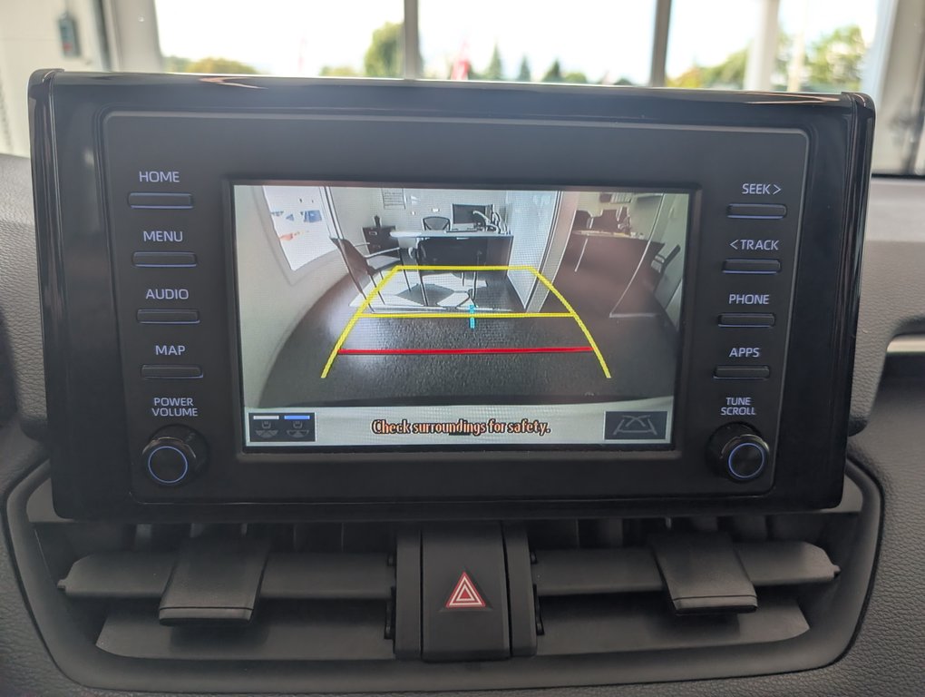 2022 Toyota RAV4 LE AWD in Magog, Quebec - 18 - w1024h768px