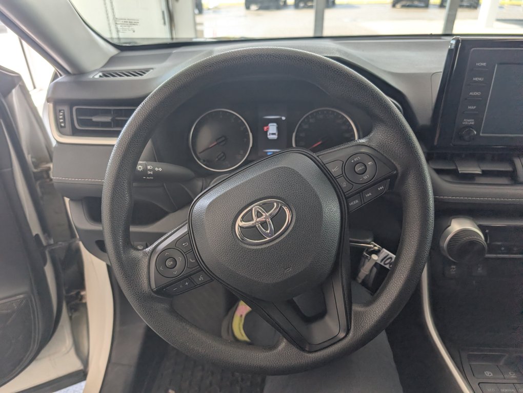 2022 Toyota RAV4 LE AWD in Magog, Quebec - 13 - w1024h768px