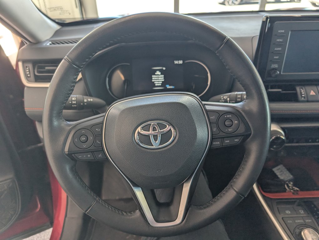 Toyota RAV4 Trail AWD, 2022 à Magog, Québec - 16 - w1024h768px