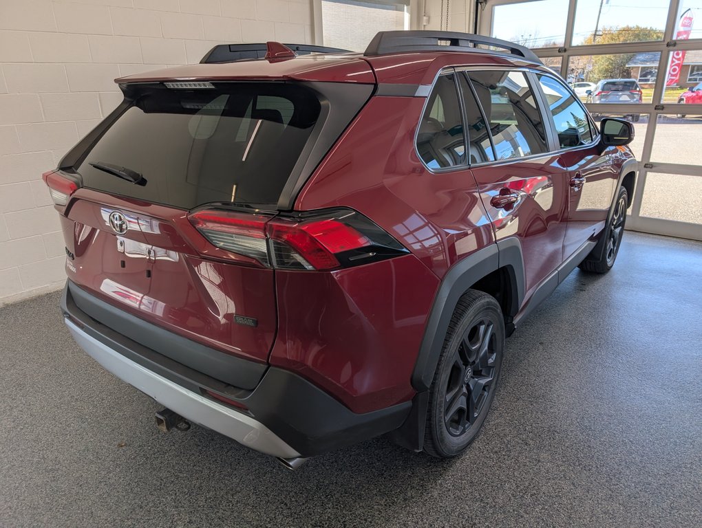 Toyota RAV4 Trail AWD, 2022 à Magog, Québec - 5 - w1024h768px