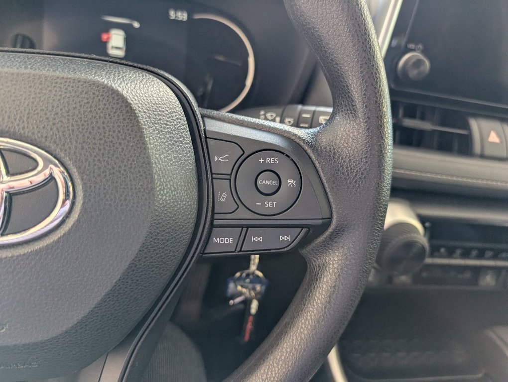 Toyota RAV4 LE AWD, GARANTIE JUSQU EN 2027, 2023 à Magog, Québec - 19 - w1024h768px