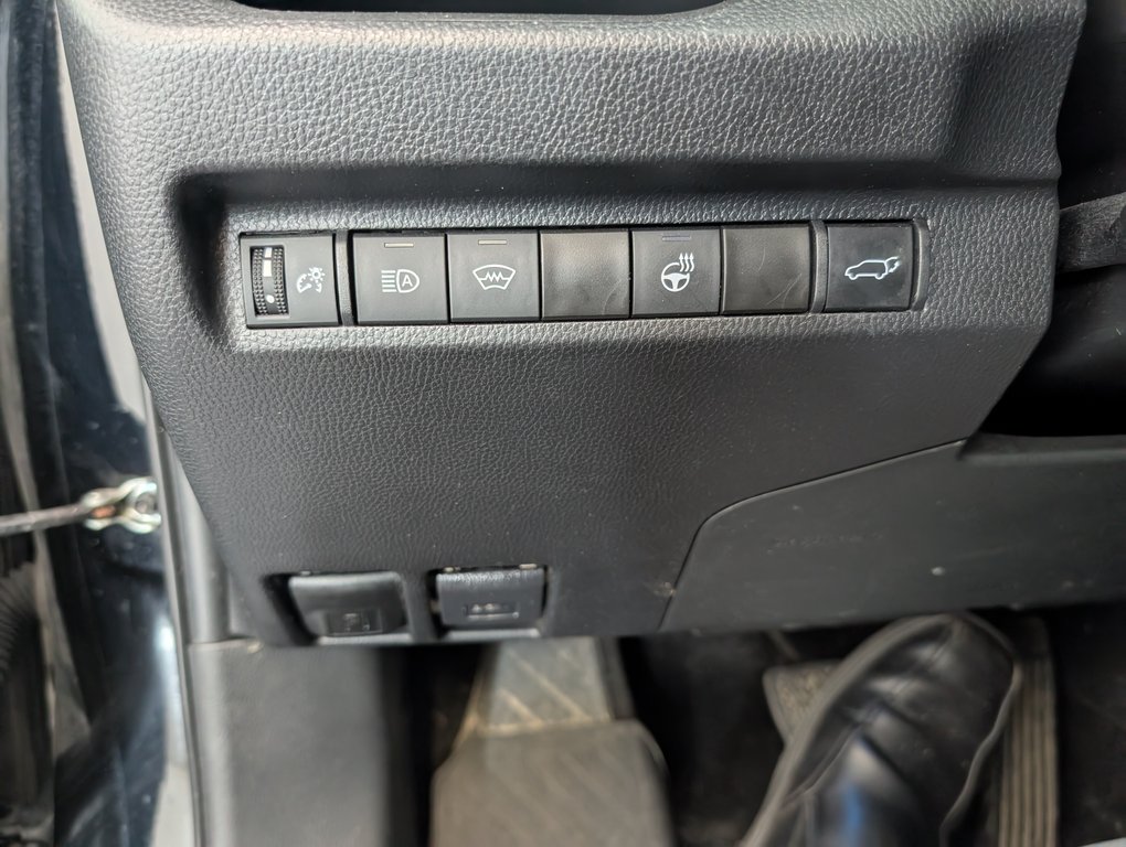 Toyota RAV4 Trail AWD 2023 à Magog, Québec - 22 - w1024h768px