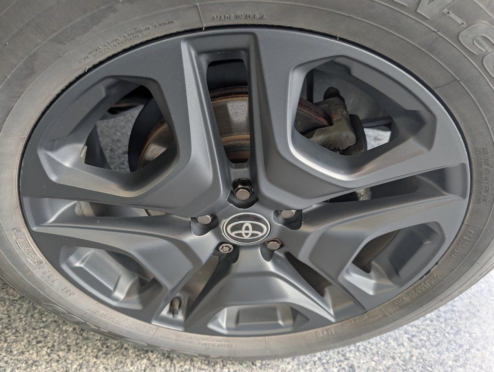 Toyota RAV4 Trail AWD 2023 à Magog, Québec - 24 - w1024h768px