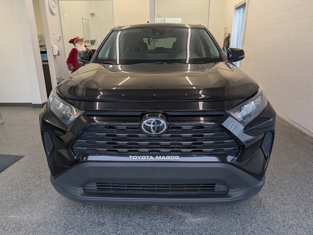 Toyota RAV4 LE AWD, GARANTIE JUSQU EN 2027, 2023 à Magog, Québec - 5 - w1024h768px