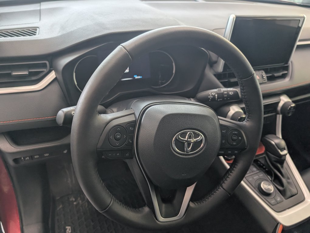 Toyota RAV4 Trail AWD, GARANTIE JUSQU EN 2028, 2023 à Magog, Québec - 12 - w1024h768px