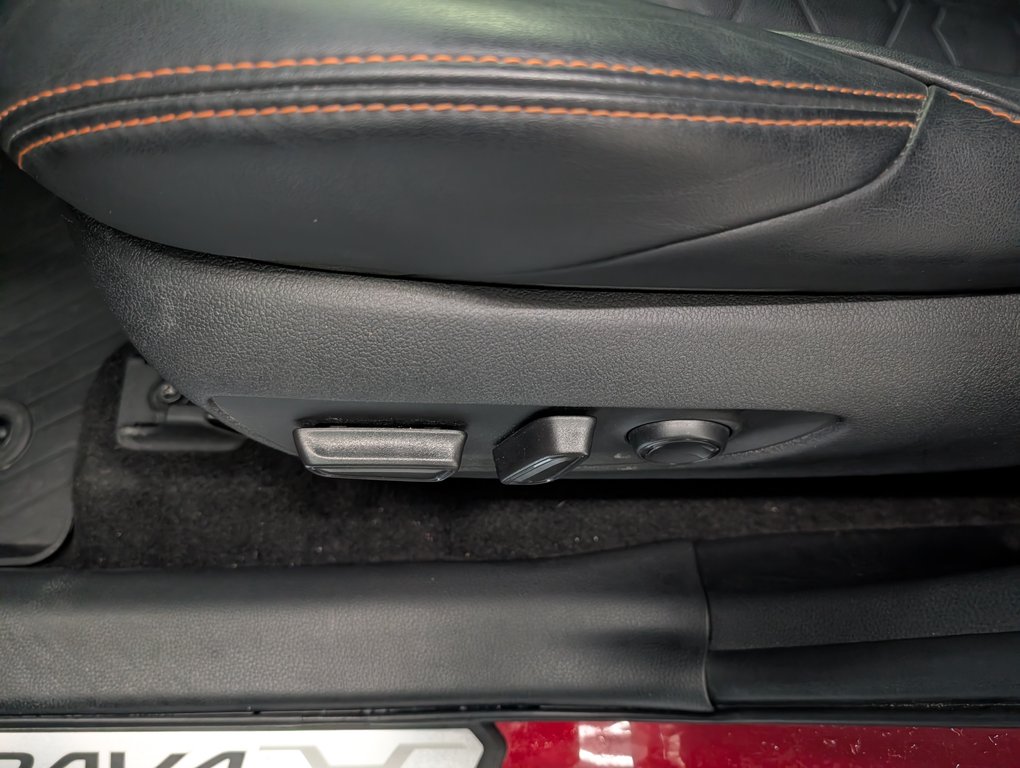 Toyota RAV4 Trail AWD, GARANTIE JUSQU EN 2028, 2023 à Magog, Québec - 13 - w1024h768px