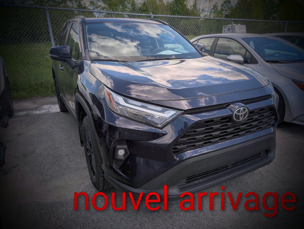 Toyota RAV4 XLE PREMIUM AWD 2023 à Magog, Québec - 1 - w1024h768px