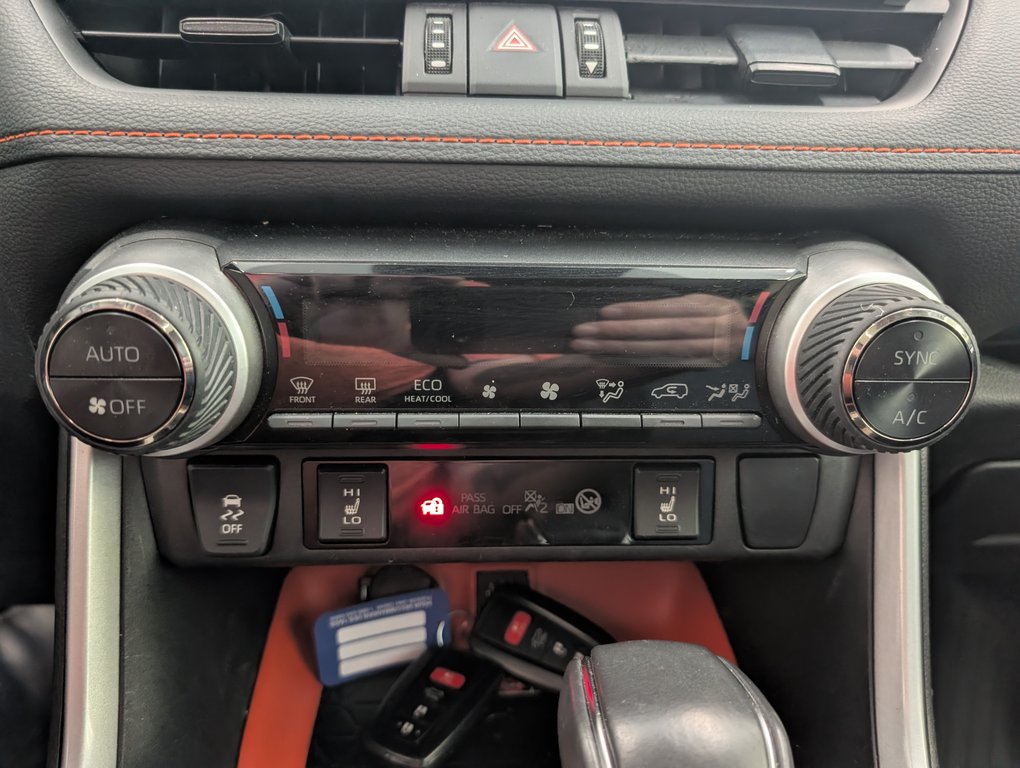 Toyota RAV4 Trail AWD 2023 à Magog, Québec - 17 - w1024h768px