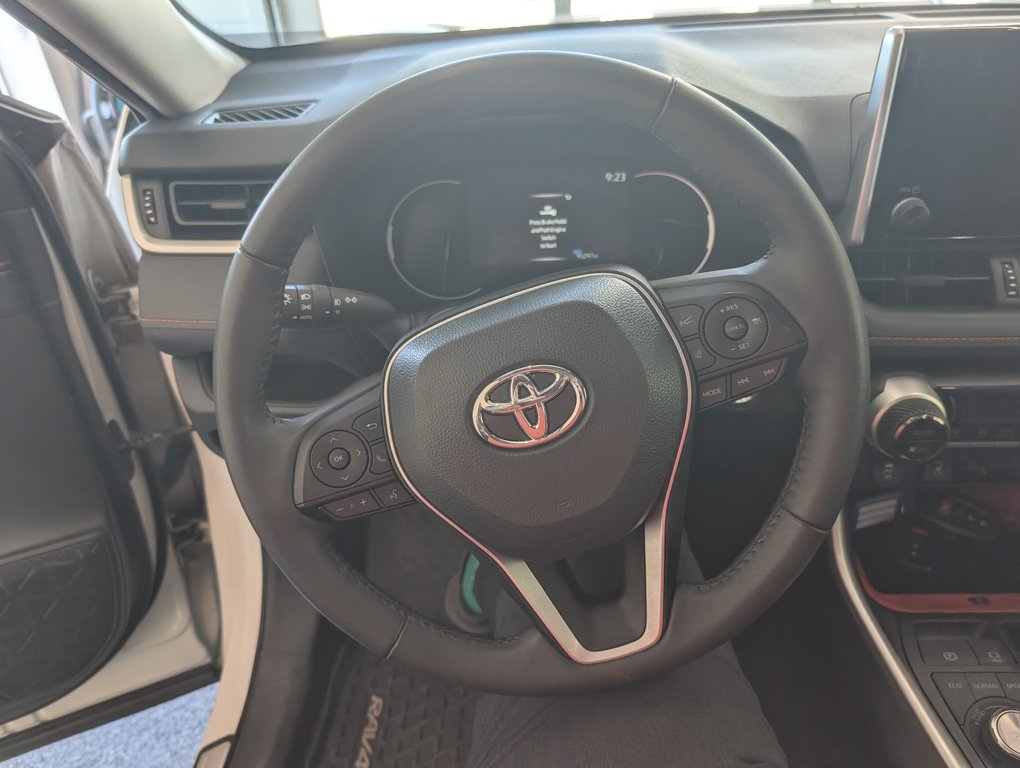 Toyota RAV4 Trail AWD 2023 à Magog, Québec - 15 - w1024h768px