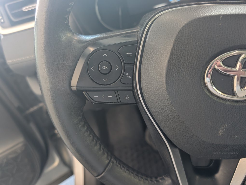 2023 Toyota RAV4 XLE PREMIUM AWD in Magog, Quebec - 19 - w1024h768px