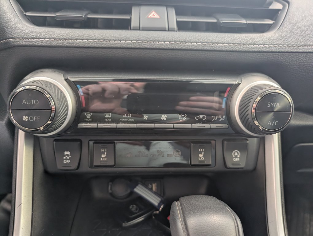 Toyota RAV4 XLE AWD, 2023 à Magog, Québec - 17 - w1024h768px