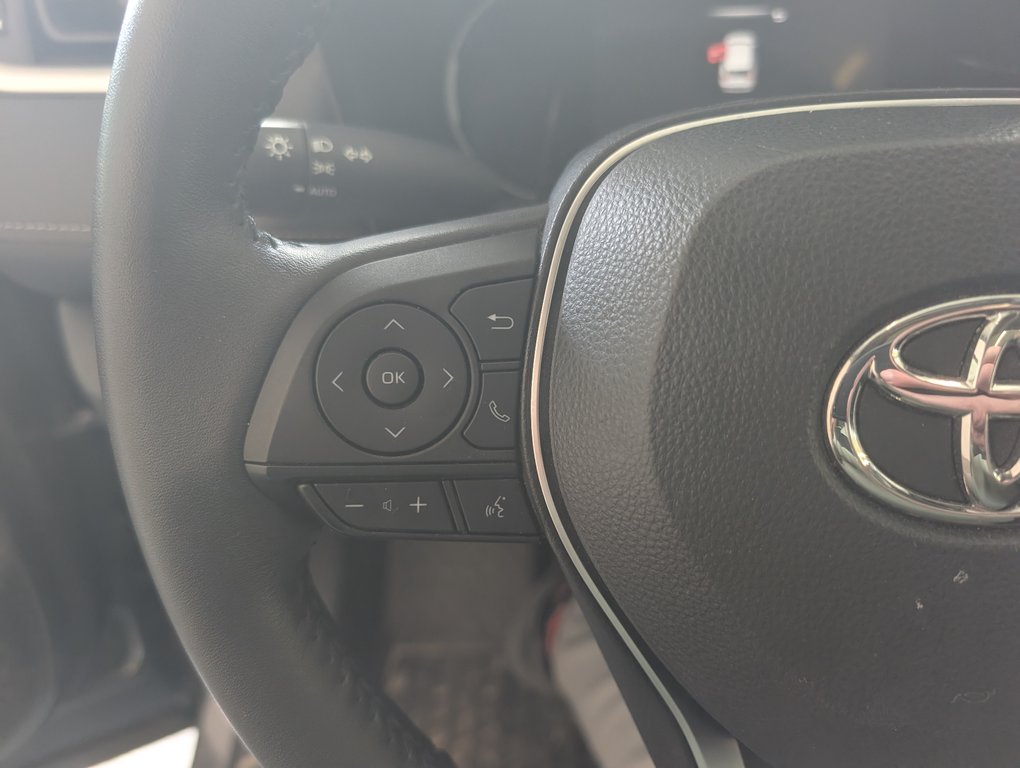 Toyota RAV4 XLE AWD, 2023 à Magog, Québec - 18 - w1024h768px