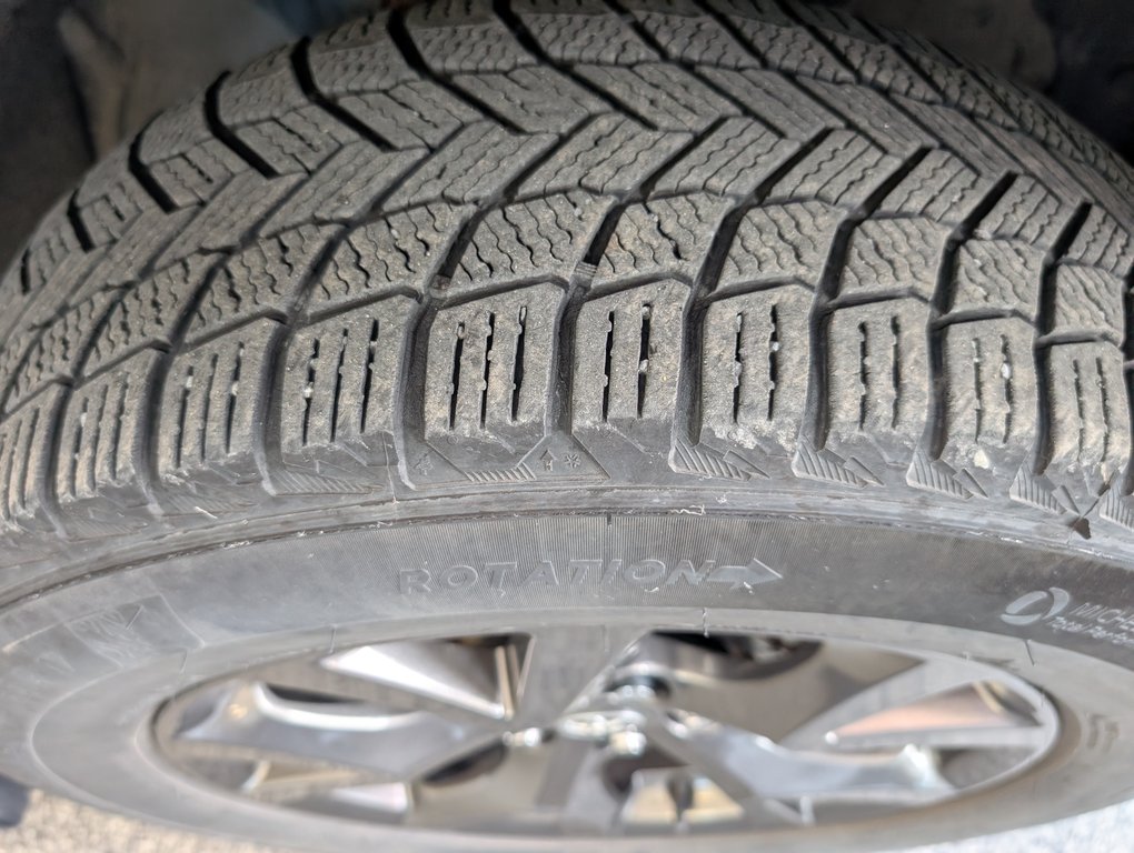 Toyota RAV4 LE AWD 2023 à Magog, Québec - 21 - w1024h768px