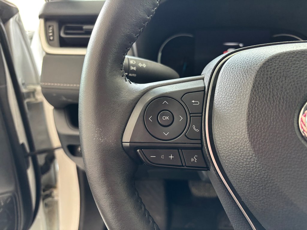 Toyota RAV4 Hybrid XLE AWD, 2024 à Magog, Québec - 19 - w1024h768px