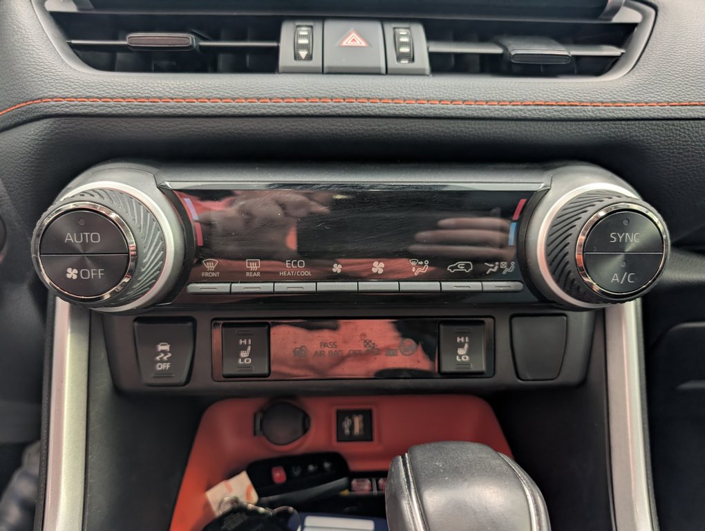 2024 Toyota RAV4 Trail AWD, in Magog, Quebec - 17 - w1024h768px
