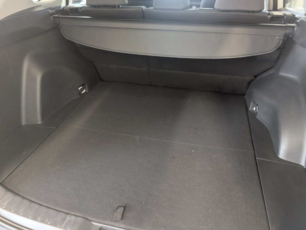 2024 Toyota RAV4 XLE AWD in Magog, Quebec - 6 - w1024h768px