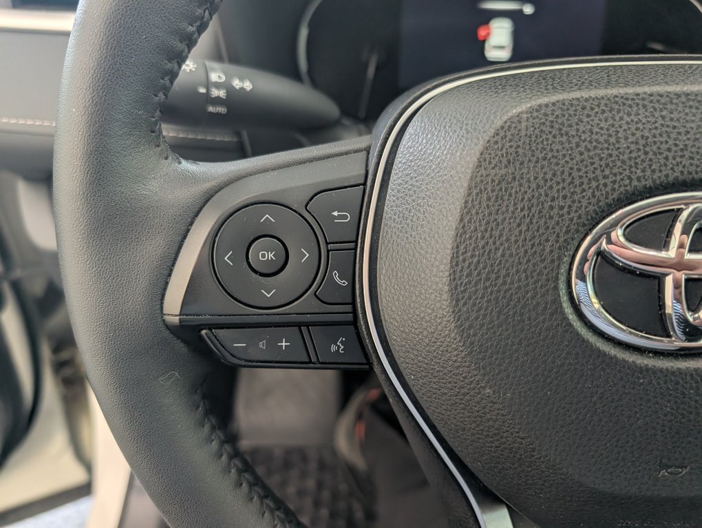 2024 Toyota RAV4 XLE AWD in Magog, Quebec - 18 - w1024h768px