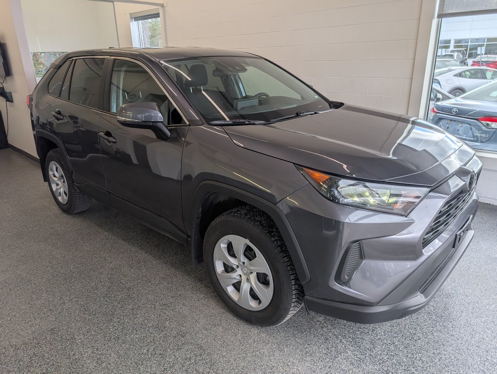2025 Toyota RAV4 LE AWD, A/C, in Magog, Quebec - 1 - w1024h768px