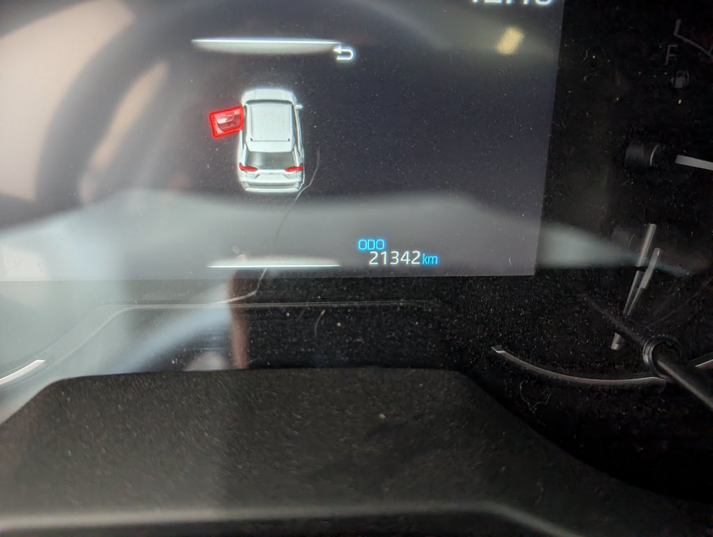 Toyota RAV4 XLE AWD 2025 à Magog, Québec - 21 - w1024h768px