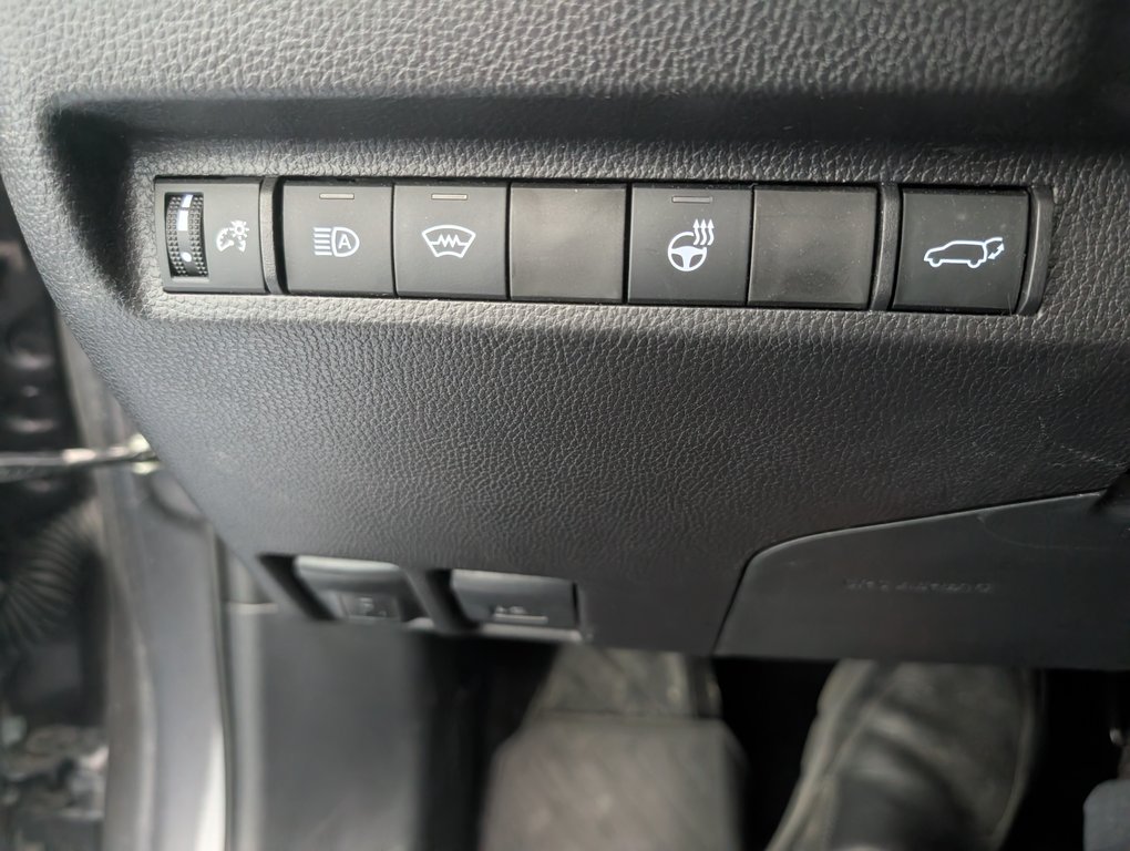 Toyota RAV4 XLE AWD 2025 à Magog, Québec - 22 - w1024h768px
