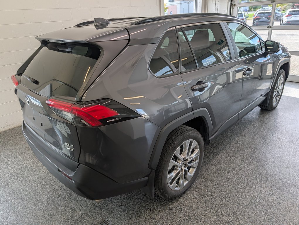 2025 Toyota RAV4 XLE AWD, in Magog, Quebec - 3 - w1024h768px
