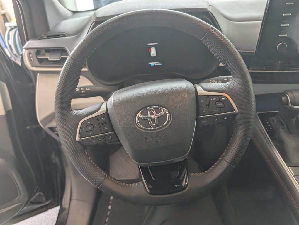 Toyota Sienna Hybrid XSE, CUIR, TOIT, 2021 à Magog, Québec - 17 - w1024h768px