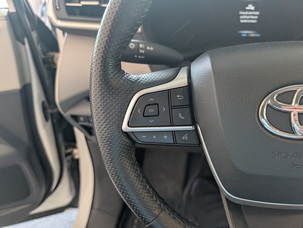 2021 Toyota Sienna Hybrid LE AWD, 8 PASSAGERS, in Magog, Quebec - 18 - w1024h768px