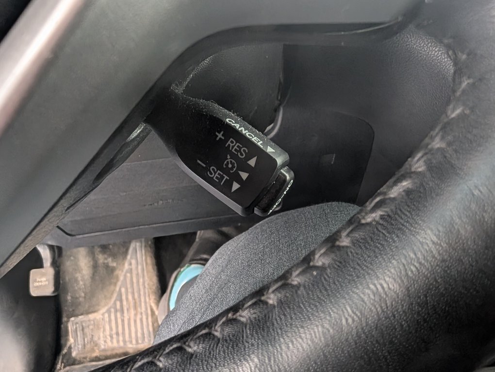 Toyota Sienna LIMITED AWD 7 PASSAGER 2017 à Magog, Québec - 22 - w1024h768px