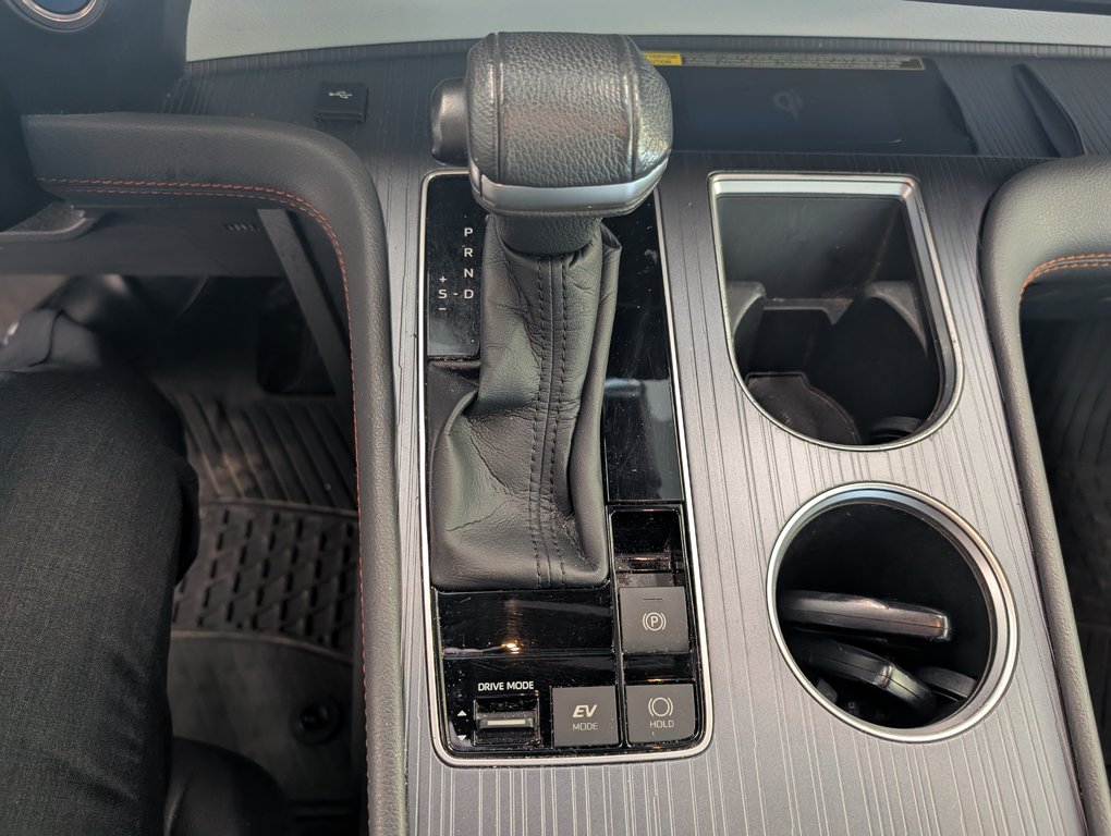 2021 Toyota Sienna XSE FWD in Magog, Quebec - 19 - w1024h768px