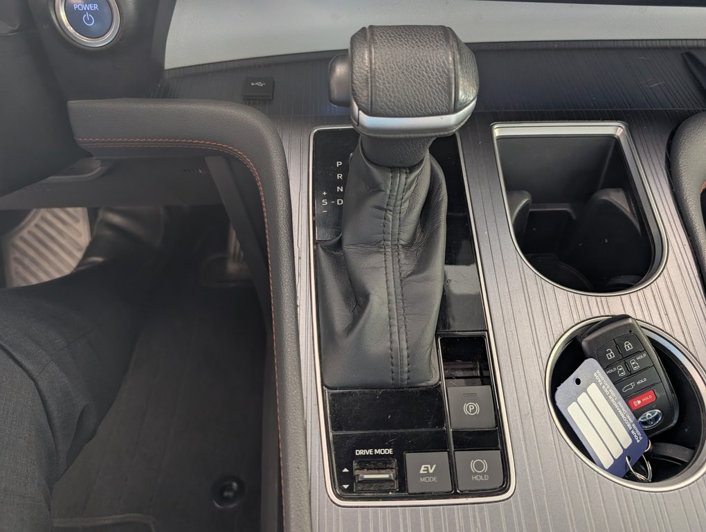 2022 Toyota Sienna XSE, 7 PASSAGERS in Magog, Quebec - 15 - w1024h768px