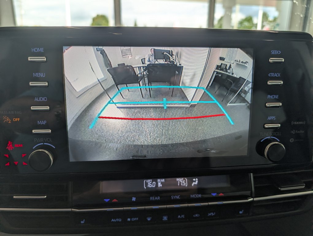 2022 Toyota Sienna XSE, 7 PASSAGERS in Magog, Quebec - 19 - w1024h768px