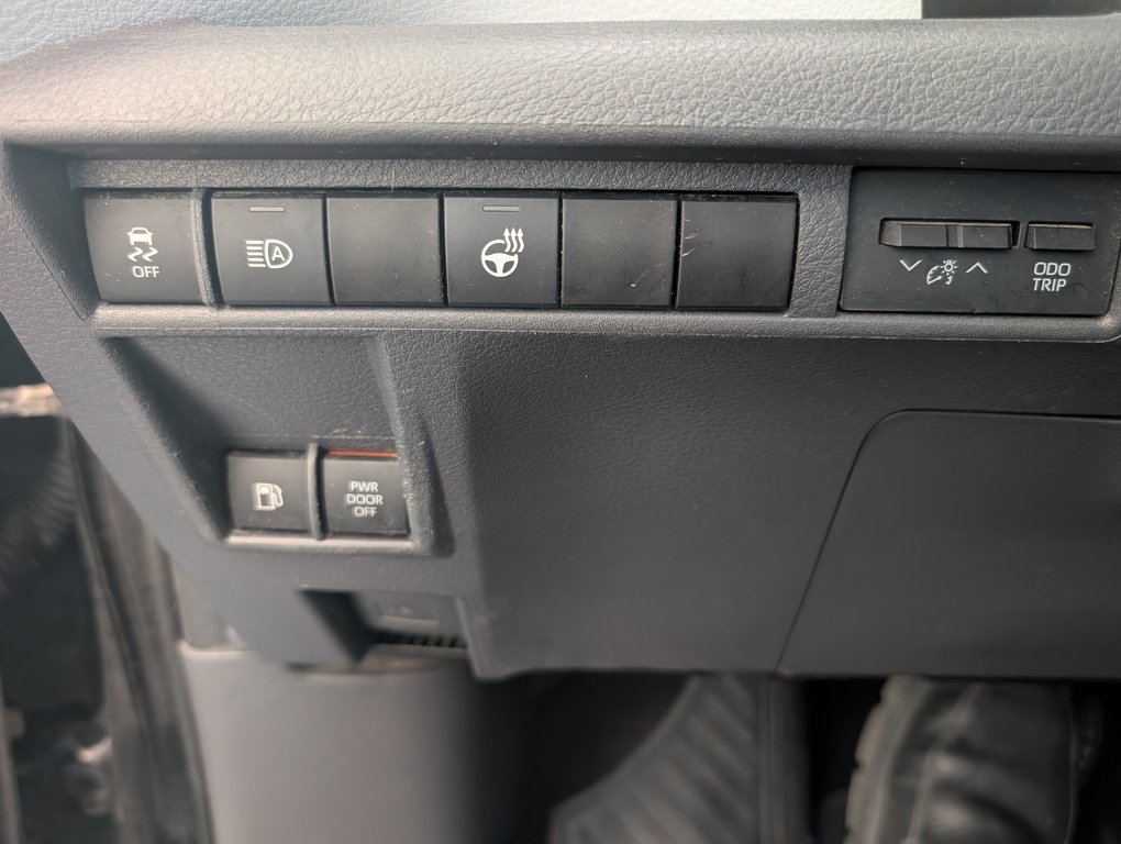 2022 Toyota Sienna XSE, 7 PASSAGERS in Magog, Quebec - 21 - w1024h768px