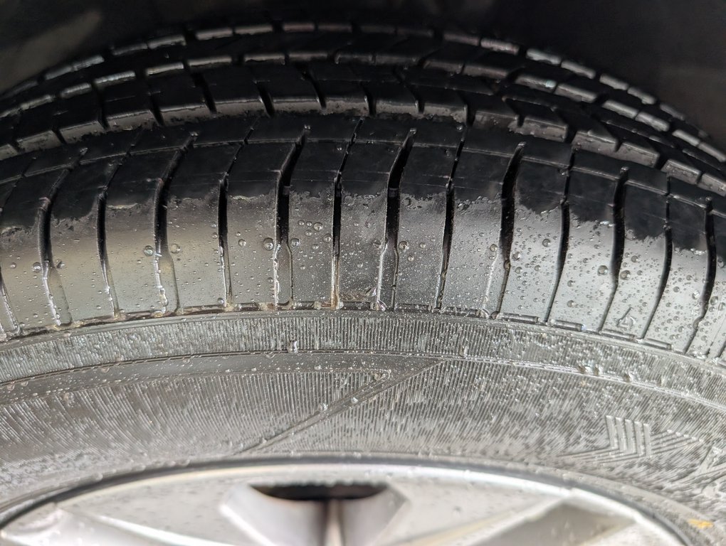 Toyota Sienna XLE 8 PASSAGERS, 2023 à Magog, Québec - 22 - w1024h768px