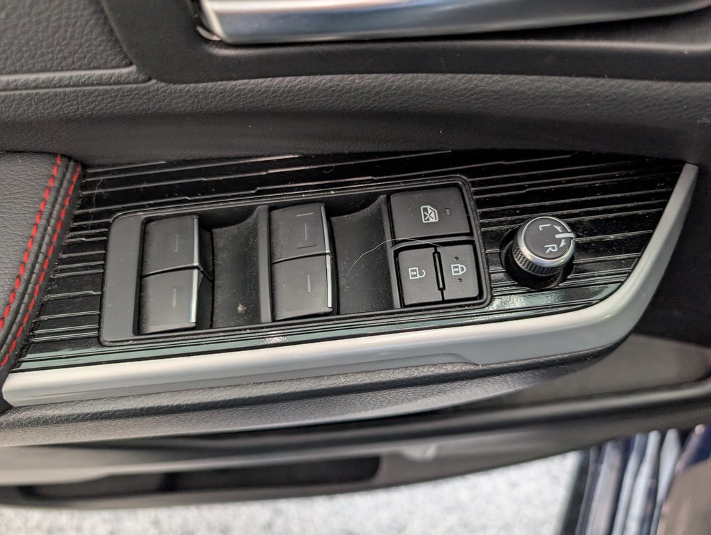 Toyota Sienna XSE AWD 7 PASSAGERS 2025 à Magog, Québec - 15 - w1024h768px