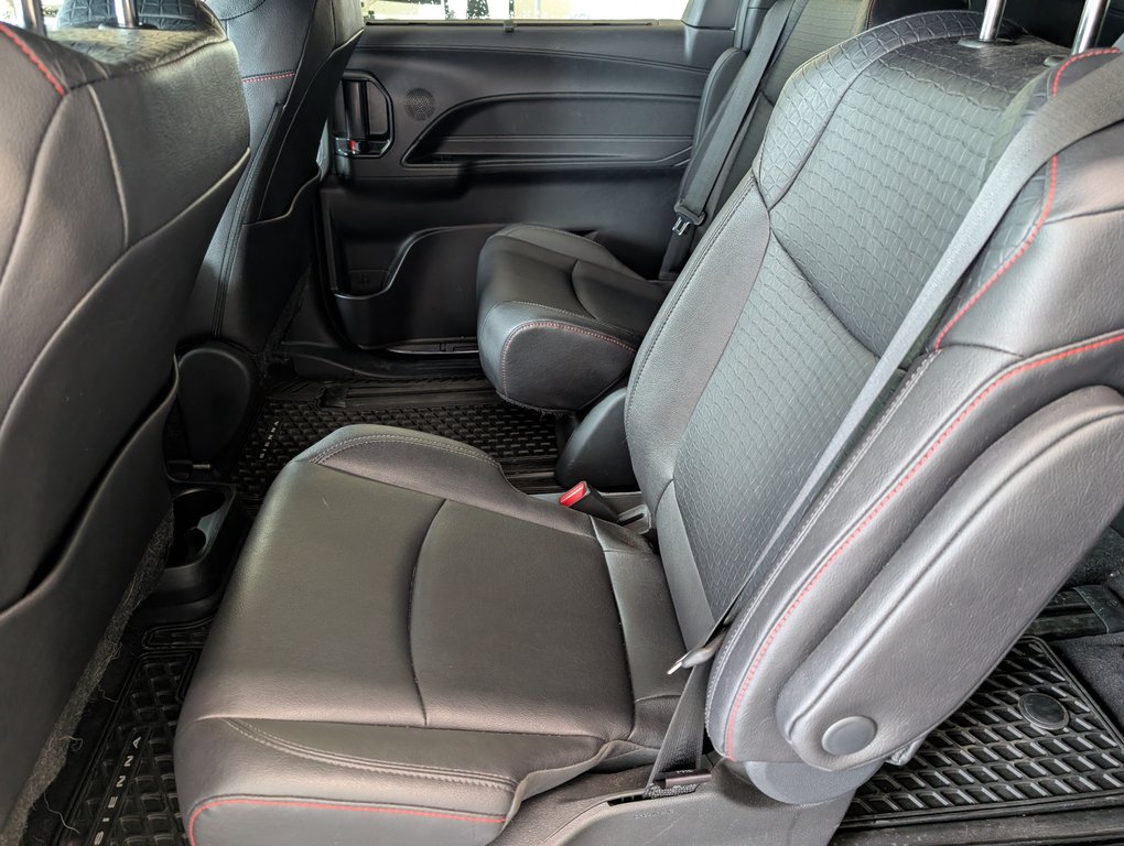 Toyota Sienna XSE AWD 7 PASSAGERS 2025 à Magog, Québec - 12 - w1024h768px