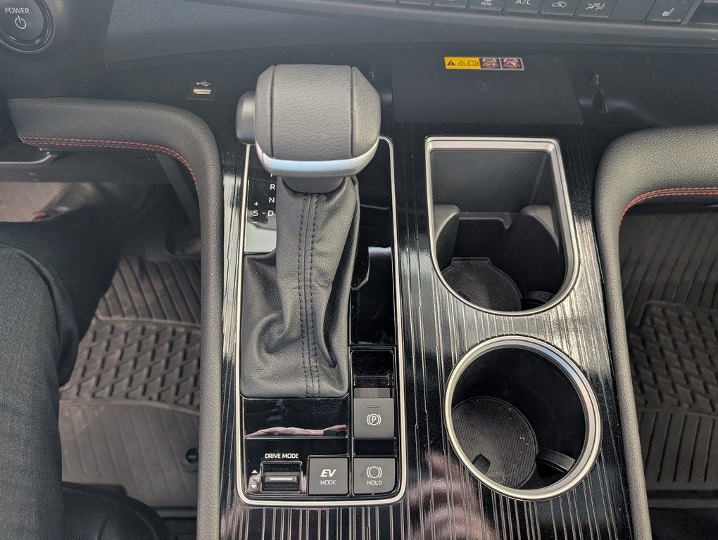 2025 Toyota Sienna XSE AWD, A/C, 7 PASSAGERS in Magog, Quebec - 18 - w1024h768px