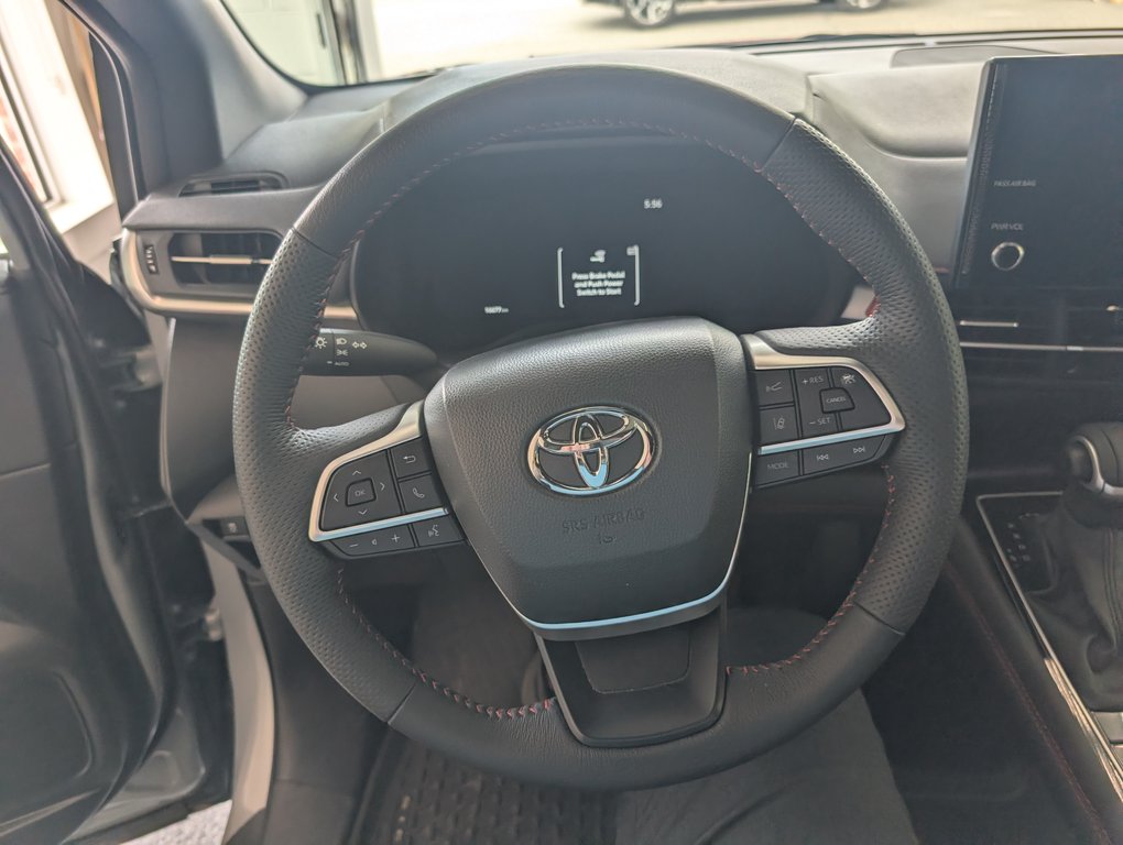 2025 Toyota Sienna XSE AWD, A/C, 7 PASSAGERS in Magog, Quebec - 17 - w1024h768px