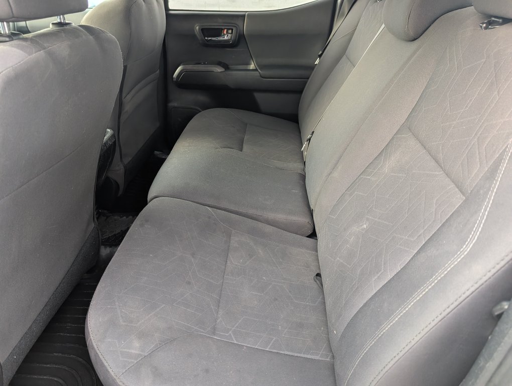 Toyota Tacoma TRD SPORT 4X4 2016 à Magog, Québec - 10 - w1024h768px