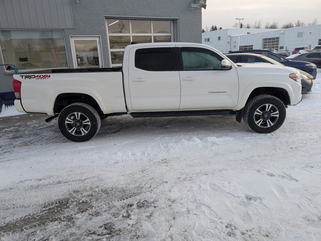 Toyota Tacoma TRD SPORT 4X4 2016 à Magog, Québec - 3 - w1024h768px