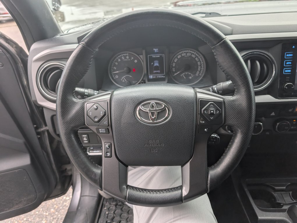 Toyota Tacoma TRD SPORT 4X4, 2016 à Magog, Québec - 15 - w1024h768px
