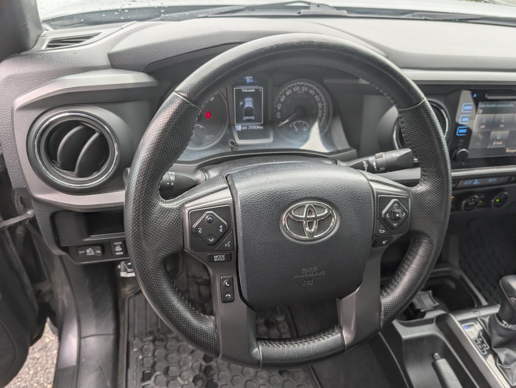 Toyota Tacoma TRD SPORT 4X4, 2016 à Magog, Québec - 13 - w1024h768px