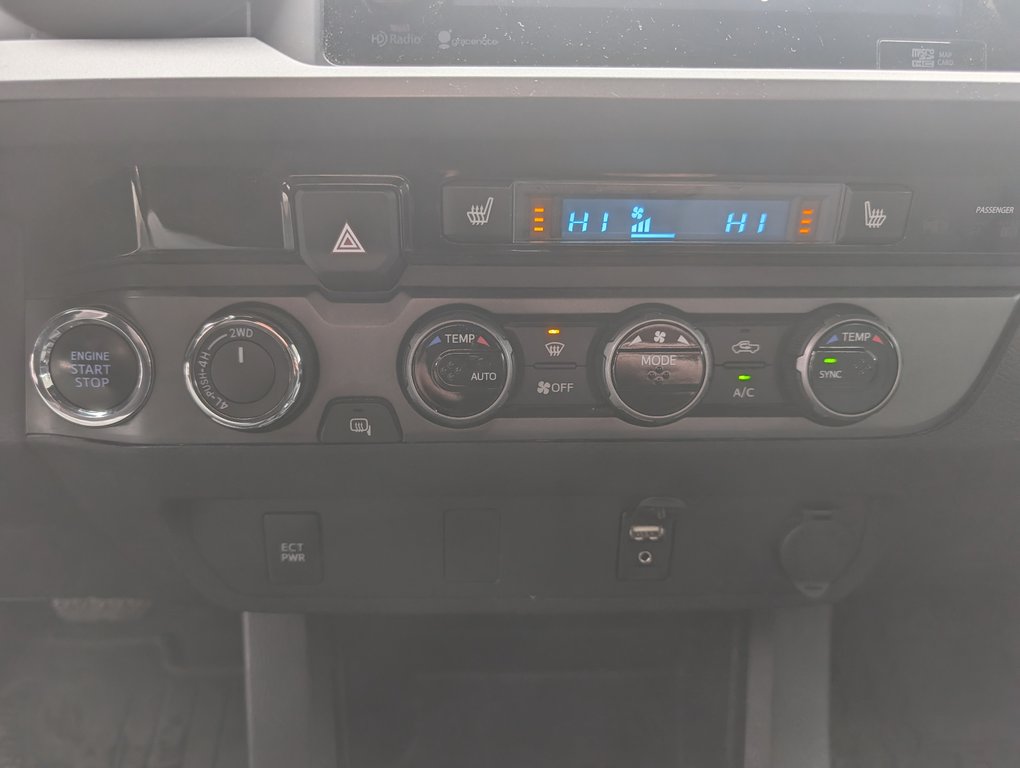 Toyota Tacoma TRD SPORT 4X4, 2016 à Magog, Québec - 17 - w1024h768px